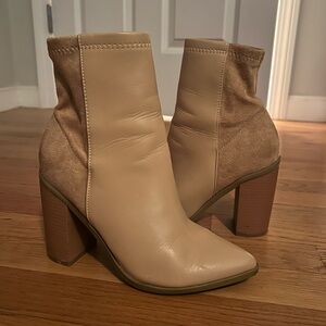 Elegant Tan Ankle Boots